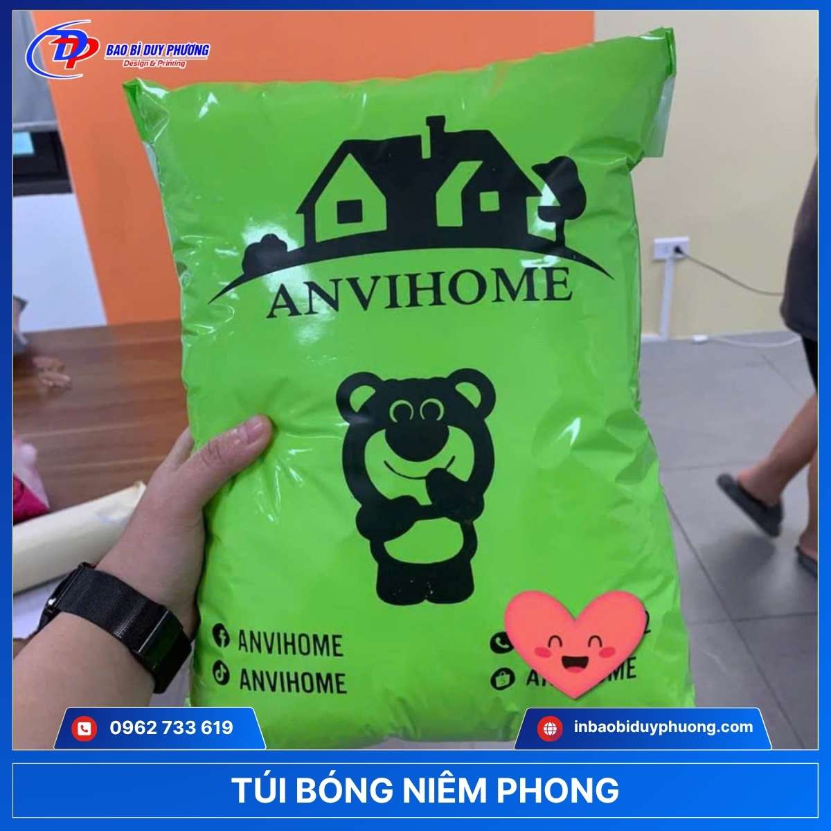 Mẫu túi gói hàng niêm phong màu xanh