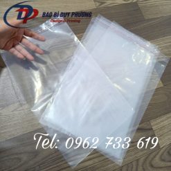 Túi Pe trong keo dán đựng quần áo