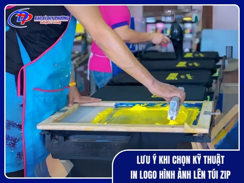 Luu y khi chon ky thuat in logo hinh anh len tui zip